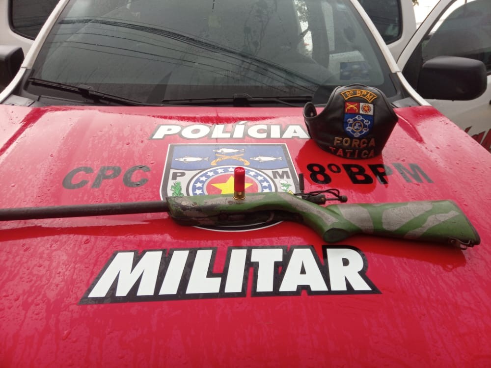 Após denúncia anônima, dois homens são presos com revólver e espingarda em Satuba, AL