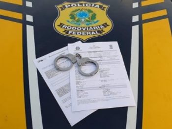 Foragido da Justiça de Pernambuco é preso pela PRF na BR-101 em Delmiro Gouveia