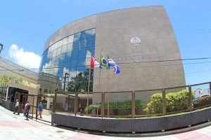 CNJ suspende liminar e autoriza continuidade de concurso para juiz do TJ-AL