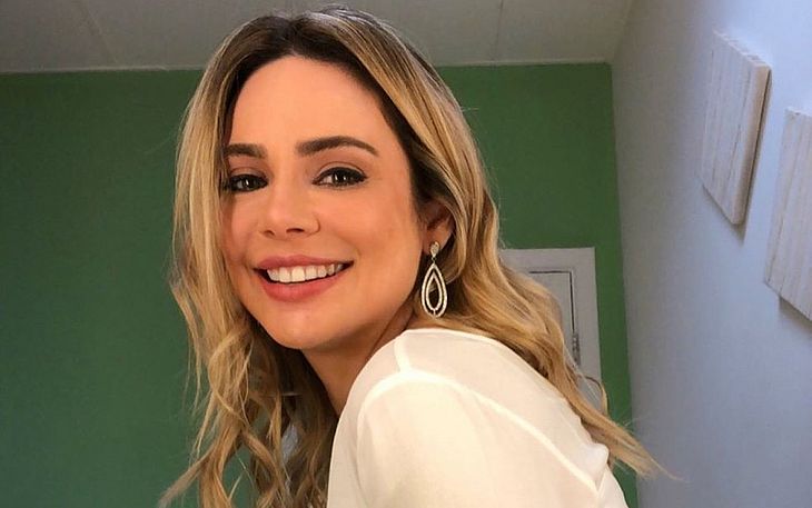 Rachel Sheherazade é contratada em menos de 24 horas após demissão do SBT