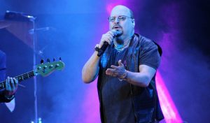 Paulinho, vocalista do Roupa Nova, morre no Rio aos 68 anos