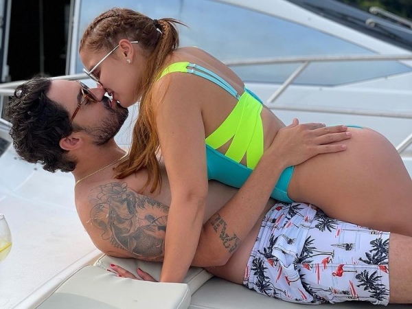 Fernando Zor posta clique apaixonado com Maiara e fãs se derretem