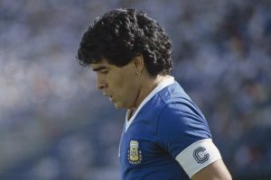 “Meu tio não queria viver”, revela sobrinho de Diego Maradona à TV argentina