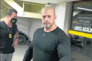 Alexandre de Moraes autoriza prisão domiciliar de Daniel Silveira