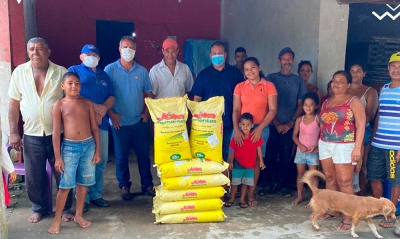 Agricultores de Porto de Pedras/AL comemoram apoio e incentivos da Prefeitura