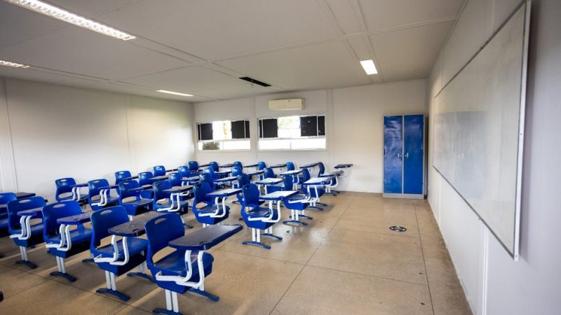 Estudantes da rede estadual voltam às aulas presenciais nesta segunda-feira em AL