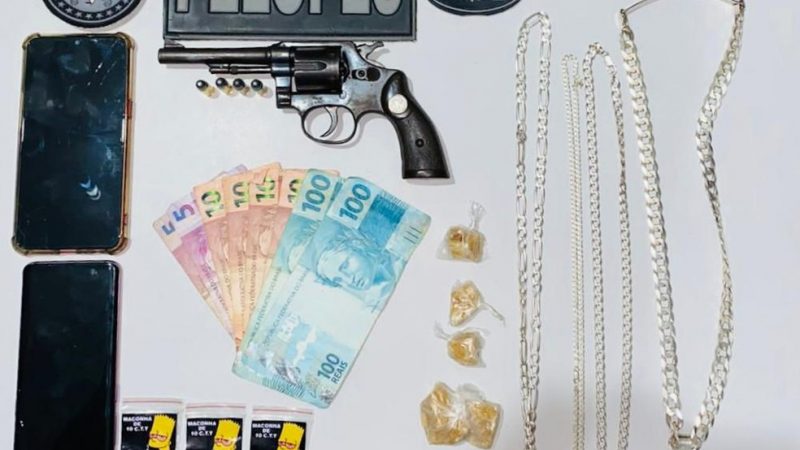 Vítima ajuda polícia a prender suspeito de assalto em Arapiraca