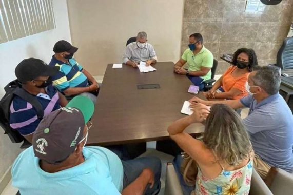 Dantas  se reúne com assessores e Sebrae/AL  na busca de inovação para Pão de Açúcar