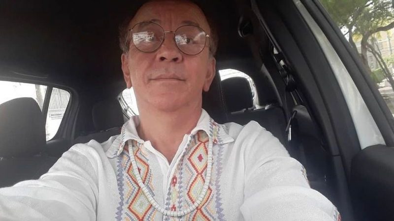 Mãe do suspeito de assassinar professor da Ufal é presa utilizando celular da vítima