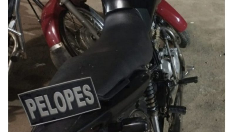 Moto com queixa de roubo é apreendida pela Polícia Militar no povoado Santo Antônio