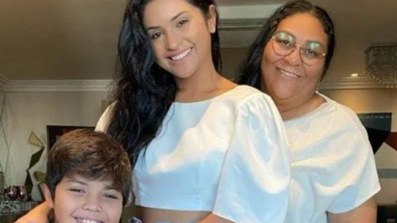 Mãe de Mileide está com câncer, e equipe da peoa não avisa a Record