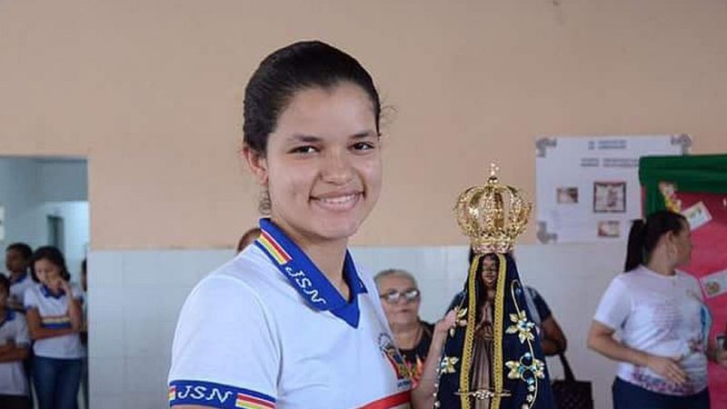 PC continua em busca de estudante desaparecida há cerca de um mês