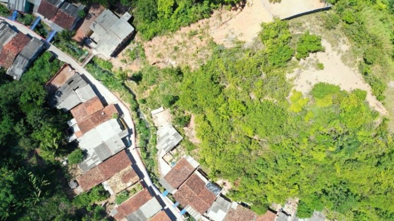Inspeção é realizada no bairro Chã da Jaqueira para atualização de área de risco