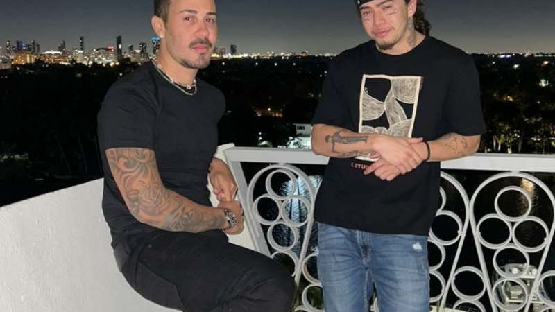 Após quase três anos de briga, Carlinhos Maia e Whindersson Nunes posam juntos em stories do Instagram