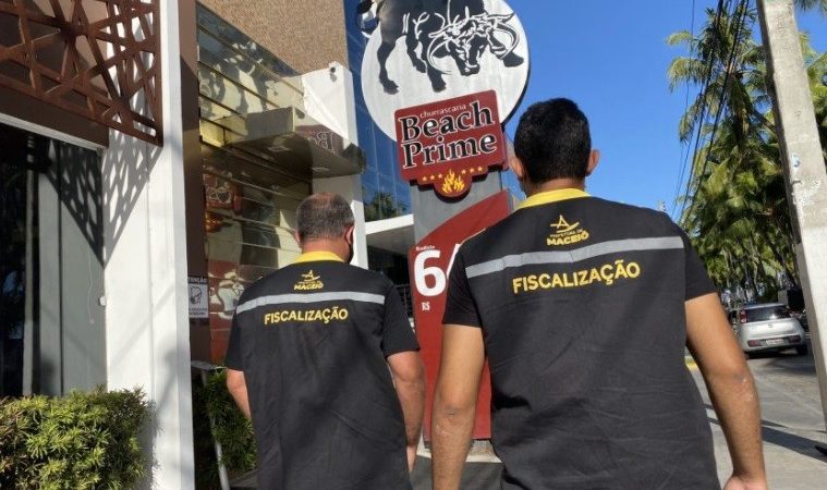 Prefeitura notifica churrascaria na Ponta Verde a apresentar projeto de segurança