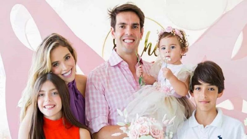 Filha do jogador Kaká morre e esposa do atleta faz desabafo emocionante: “Vamos sempre amá-la”