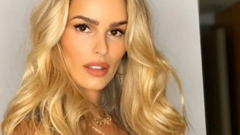 Yasmin Brunet faz desabafo após encontro com Medina: “Muito difícil”