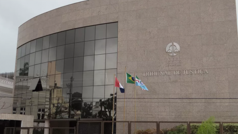 TJ-AL mantém suspensão do pagamento do 13º salário a vereadores de Maceió