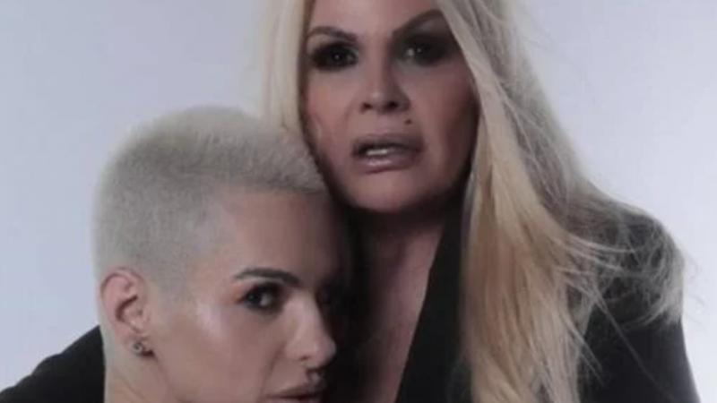 Acusada de furtar perfumes, Cacá Werneck se explica: “Injustiça!”