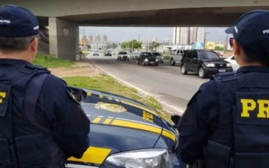 AL registra sete acidentes e oito prisões em rodovias federais durante o Carnaval