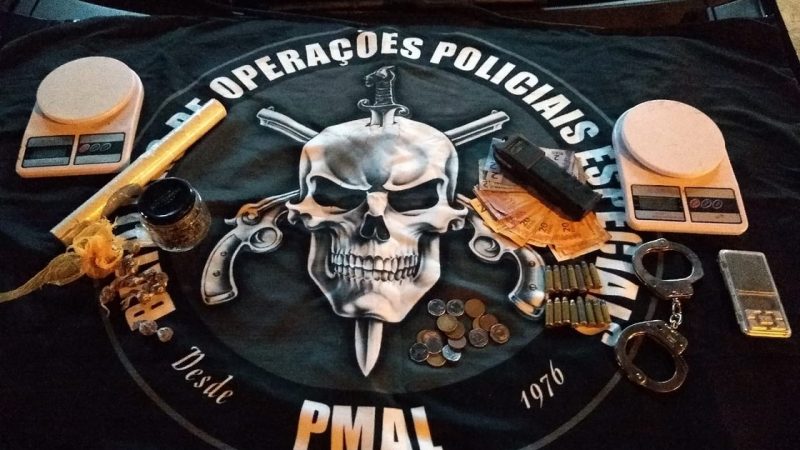 Jovem é detido por porte de arma e tráfico na parte alta de Maceió