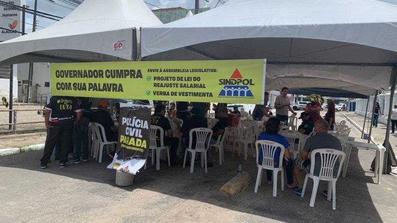 Sindpol suspende assembleia e convoca policiais civis para pressionar Legislativo