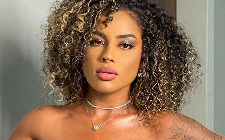 Internada, influencer Sthe Matos descobre sangramento no cérebro