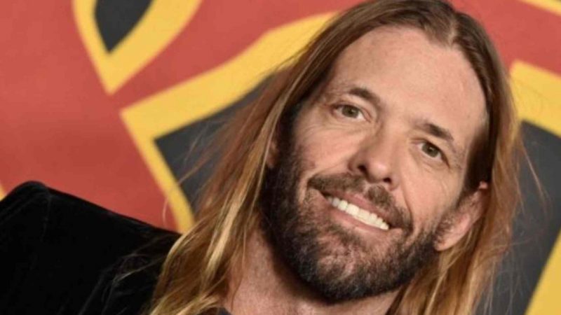 Coração de Taylor Hawkins colapsou e estava pesando o dobro do normal, diz jornal