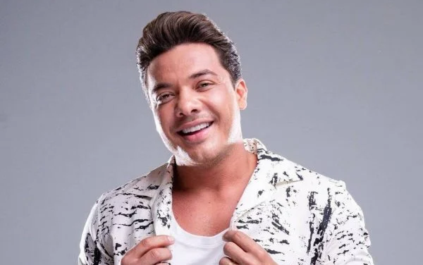 Twitter de Wesley Safadão é hackeado e posta conteúdo pornográfico e intolerante