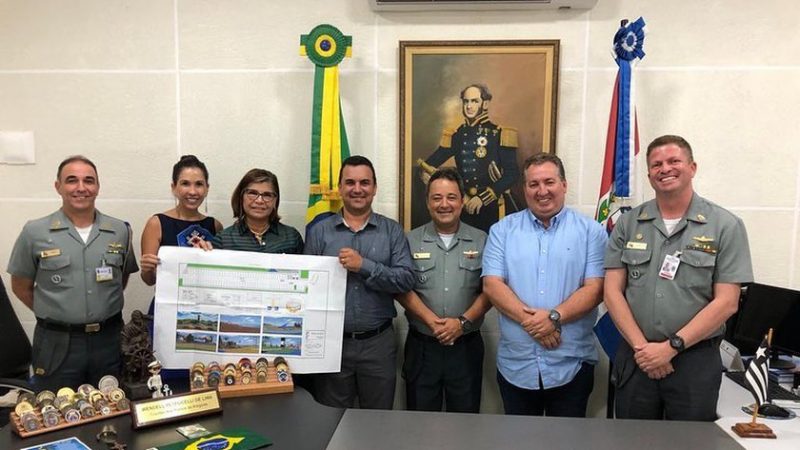 Prefeito busca apoio da Marinha para transformar Mirante do Farol na maior atração turística do Norte de AL