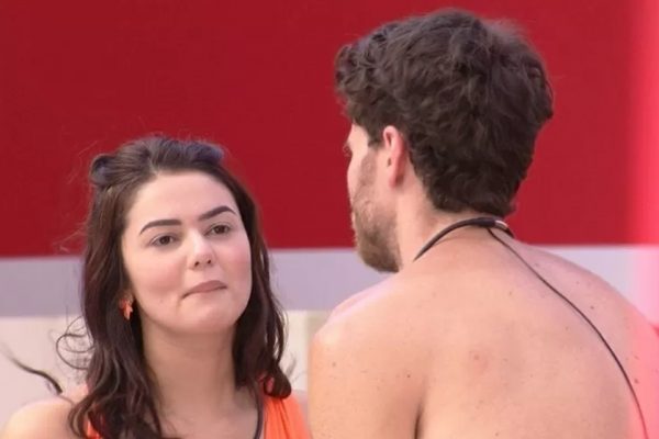 BBB22. Lucas se declara a Eslovênia após eliminação: “Te amo demais”