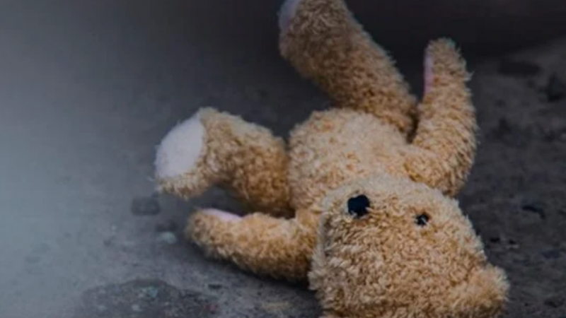 Pai estupra filha, e mãe o perdoa por ser “testemunha de Jeová”