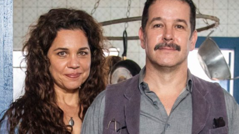 Pantanal: Bruaca e Tenório gravam cena de costas por motivo inusitado