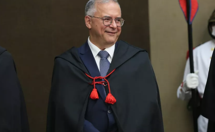 Fábio Ferrario toma posse como desembargador do TJ-AL