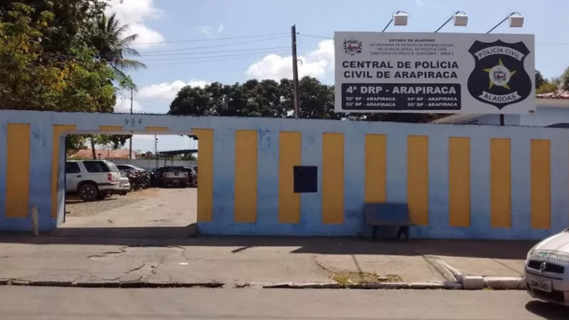 Casa é invadida e homem assassinado a tiros em Arapiraca, AL