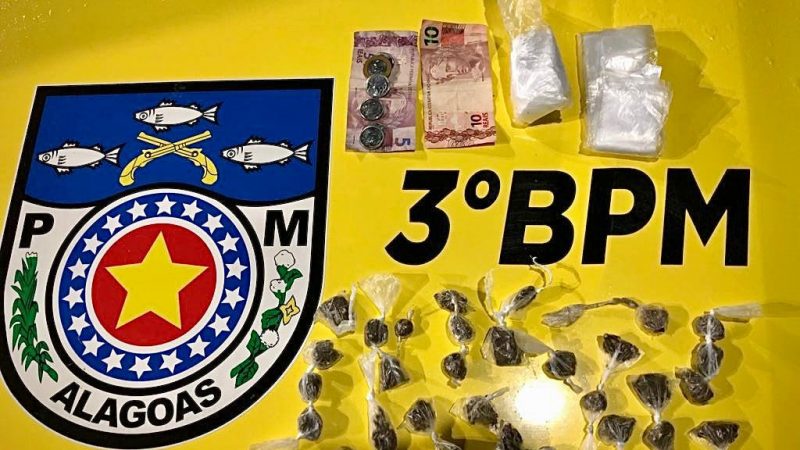 Jovem de 18 anos é presa por tráfico de drogas em Teotônio Vilela