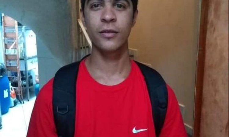 Alagoano que vinha de São Paulo desaparece ao descer de ônibus em Maceió e família faz apelo para encontrá-lo