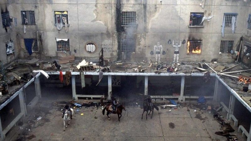 Barroso mantém condenação de policiais por massacre do Carandiru