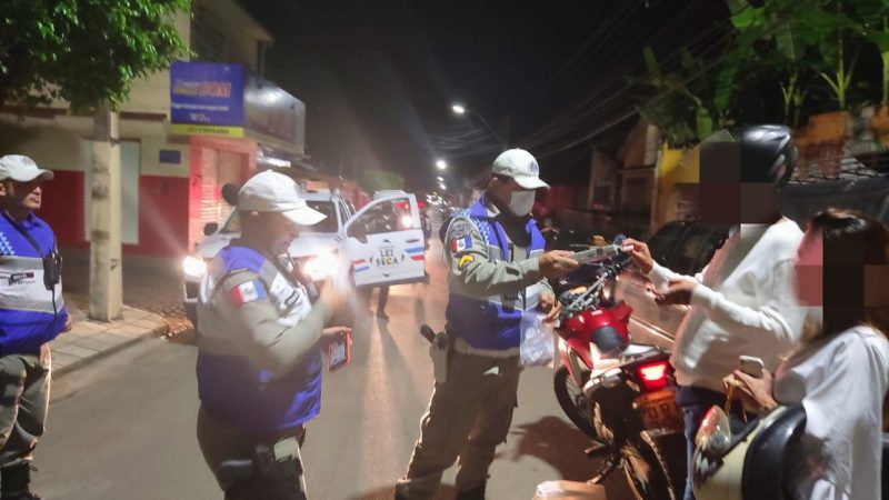 Na penúltima noite do FIPI, dois homens são presos por embriaguez ao volante em Palmeira dos Índios
