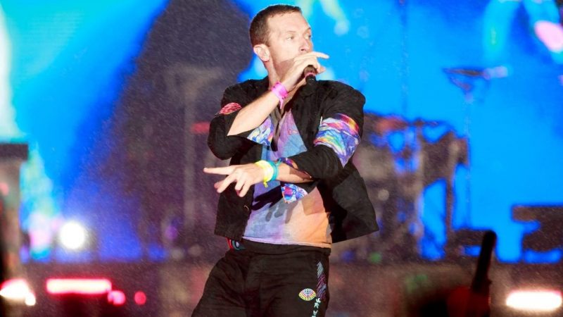 Coldplay no Rock in Rio faz show apoteótico com luzes e a potência de Chris Martin