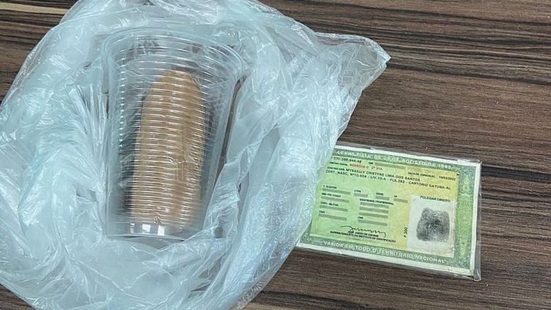 Mulher é presa tentando entrar com drogas nas partes intimas em presidio de segurança máxima de Alagoas