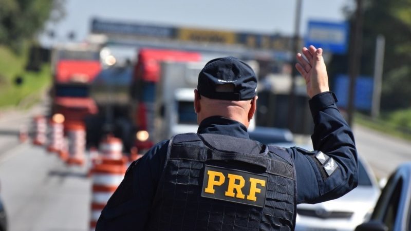 Trio acusado de tentar matar agentes da PRF em Junqueiro vai a júri popular na segunda