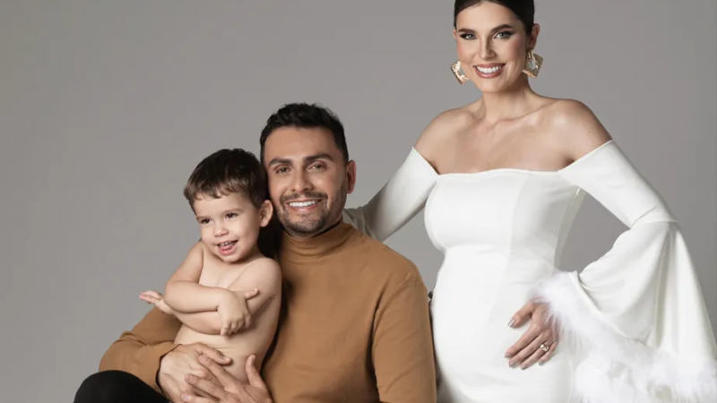 Mano Walter e Débora Silva celebram gestação de primeira filha: “Não vejo a hora de conhecer o rostinho”