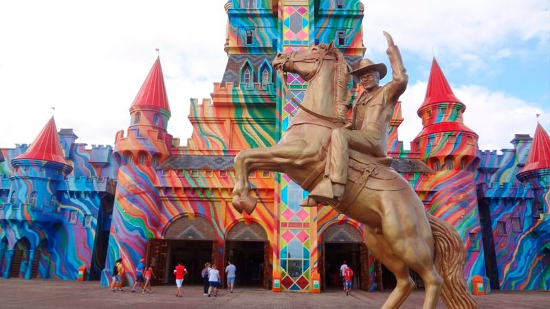 Justiça Eleitoral recebe 150 denúncias contra o parque Beto Carrero sobre campanha que incentiva abstenção de petistas