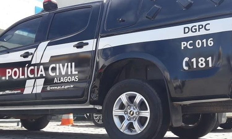 Preso suspeito de matar companheiro de ex-mulher a facadas em Penedo