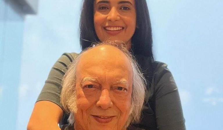 Viúva de Erasmo Carlos posta desabafo comovente sobre missa de sétimo dia do cantor