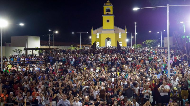 Mais de 20 mil pessoas participam da inauguração do Santuário Frei Damião