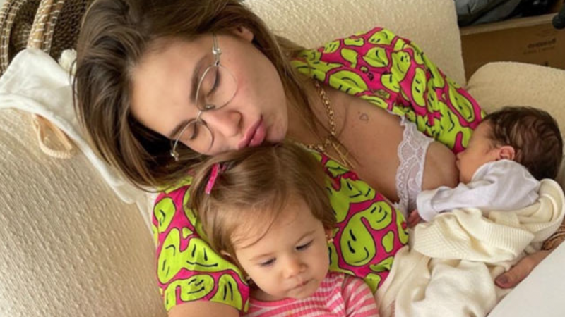 Virgínia Fonseca revela drama na amamentação da filha Maria Flor e lamenta: ‘Já chorei, já me cobrei’