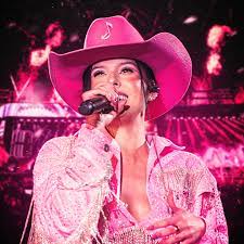 Ana Castela brilha como a artista mais ouvida do brasil em 2023, com incríveis 26 bilhões de Streams Globais