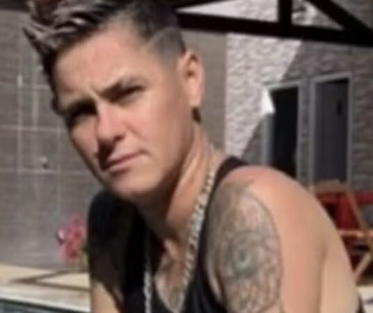 Homem trans é assassinado a tiros em mercadinho no Ouro Preto, em Maceió